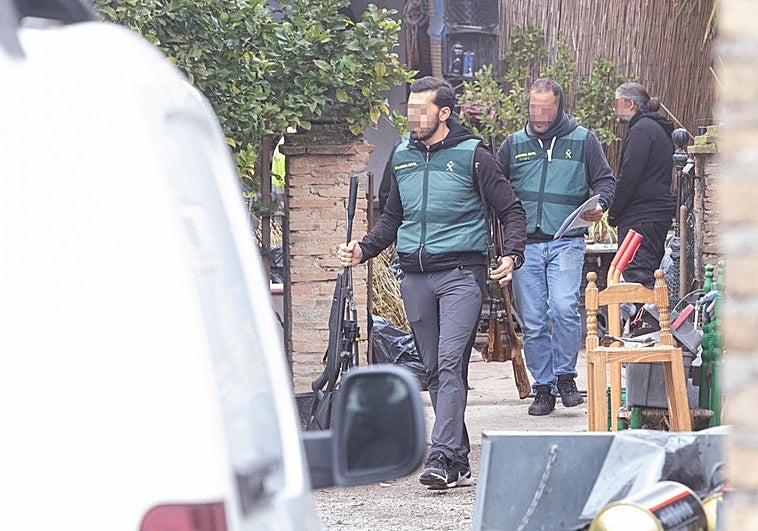 Varios detenidos en una operación contra el tráfico de armas y marihuana en Granada